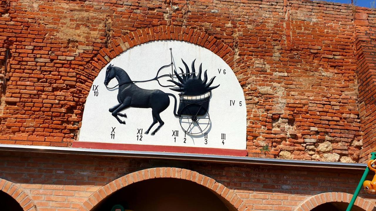 Penzion U Vlků Valtice Exterior foto